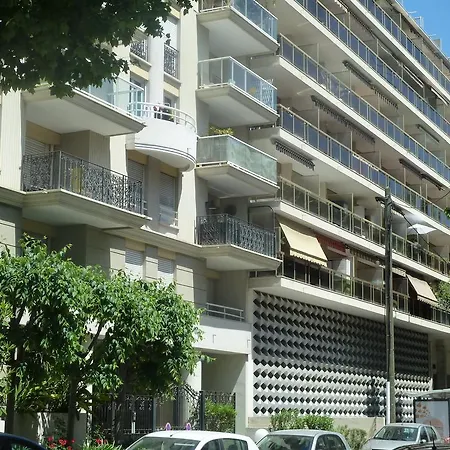 Le Silvaplana Apartment *